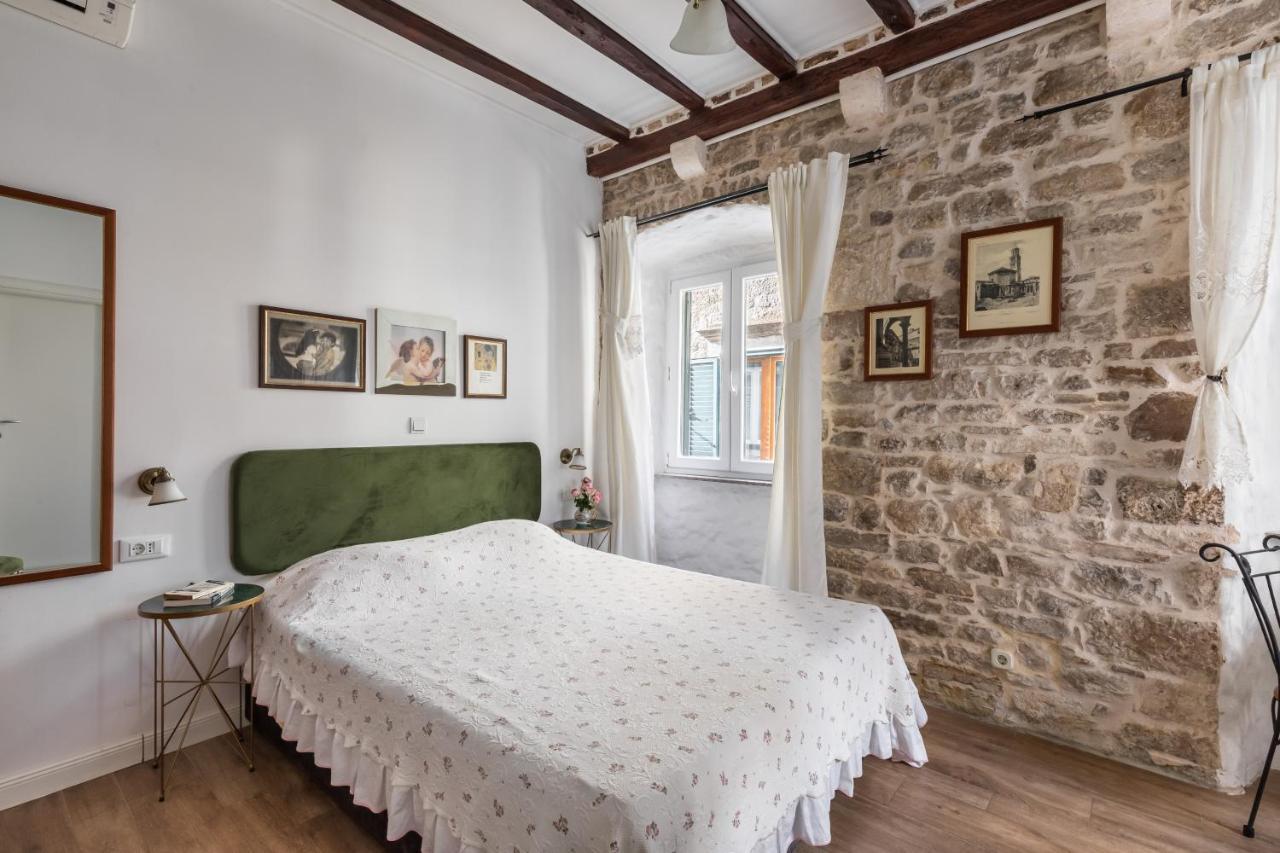 Apartments Kaleta Спліт Екстер'єр фото