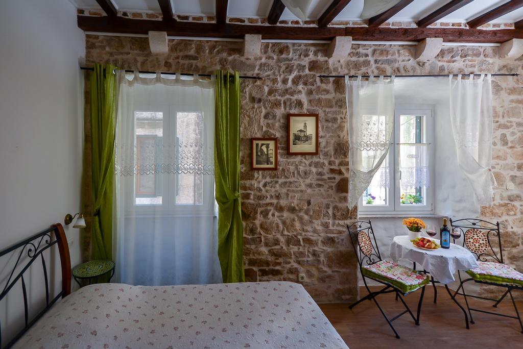 Apartments Kaleta Спліт Номер фото